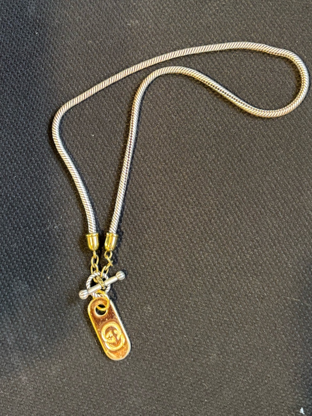 Authentic Gucci gold  charm with 19" unbranded toggle chain - Picture 2 of 8